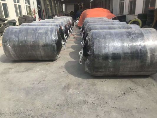 डॉकिंग घाट जहाज के लिए डॉक डिफेंस के साथ फोम भरा ईवा पॉल्यूरिया एसपीयूए फोम फेंडर