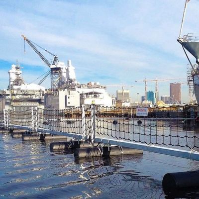 शिपयार्ड फ्लोटिंग बैरियर समुद्री नौसेना हार्बर ऑफशोर बैरियर