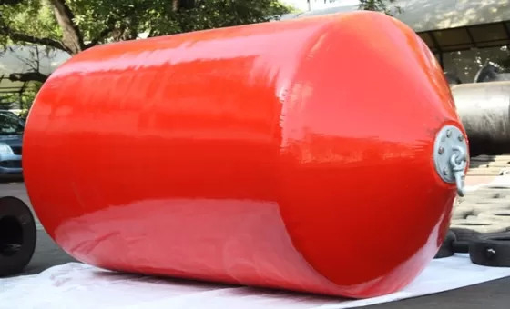 सीसीएस प्रमाणपत्र नाव और डॉक के लिए कस्टम रंग ईवीए फोम भरा हुआ फेंडर