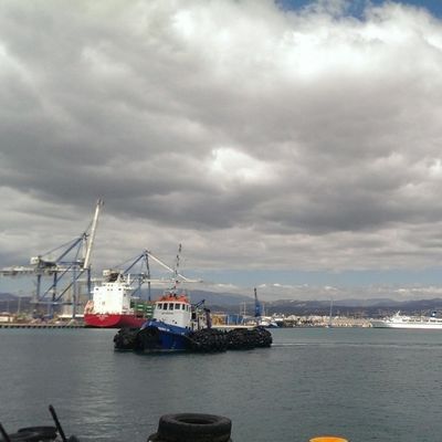 गैस वाहकों के लिए ईयू 80 केपीए फ्लोटिंग फेंडर बेस्ट सेलिंग फ्लोटिंग डैशपॉट