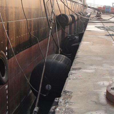 एंटी कोलिजन डिवाइस मरीन रबर न्यूमेटिक डॉक फेंडर