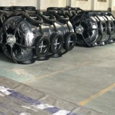 समुद्री फ्लोटिंग ईवा फोम फेंडर 2.5m * 4.0m ईवा फोम डॉक बंपर