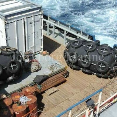 50kpa 80kpa योकोहामा वायवीय फेंडर उच्च दबाव Inflatable रबड़ फेंडर