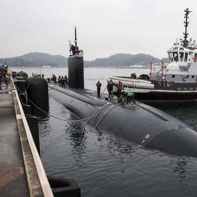 अंडरवाटर फ्लोटिंग फेंडर सबमरीन हाइड्रो न्यूमेटिक रबर फेंडर